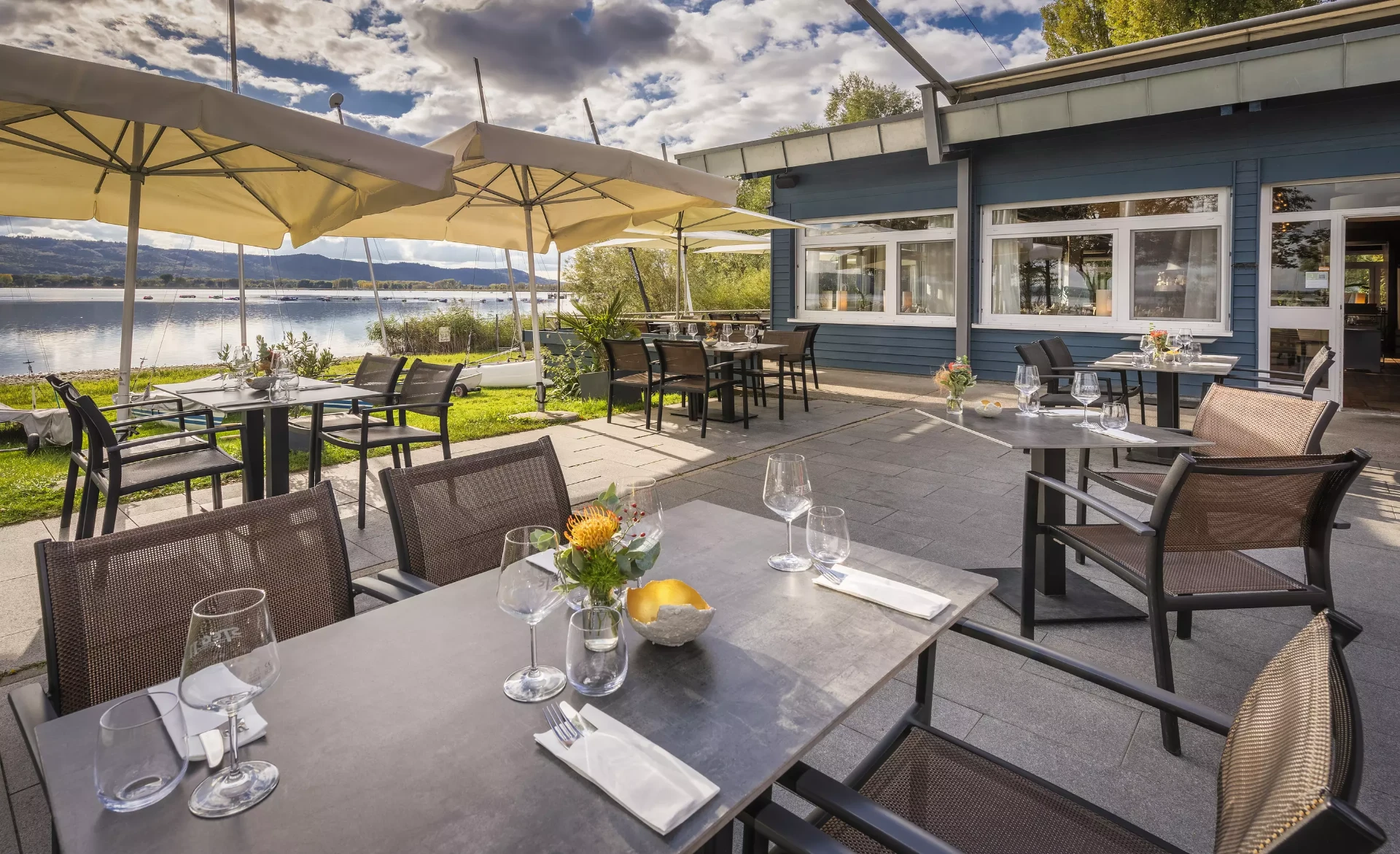 Terrasse des STEG 11 mit Blick auf den Untersee